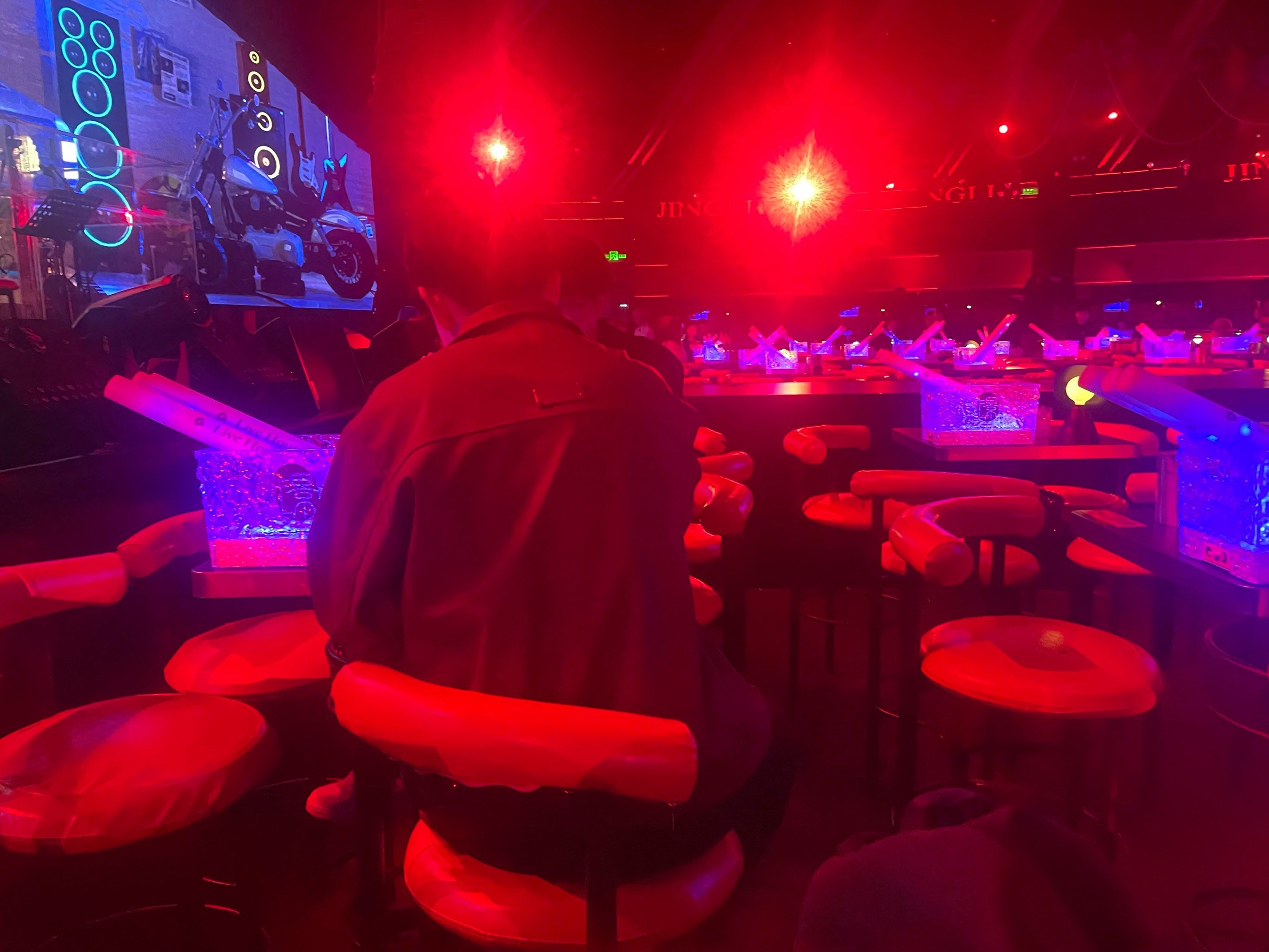 汉中商务ktv价格多少钱一个小时-西乡县ktv预订